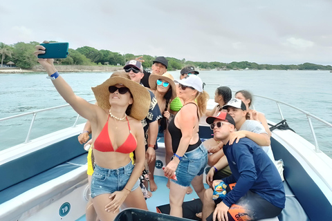 Amazing Cartagena, Tour Explore 5 Islands Tour Explore 5 Islands