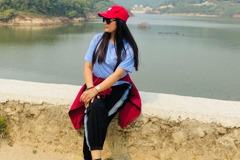 Kathmandu: Chisapani Nagarkot Trek with Accommodation