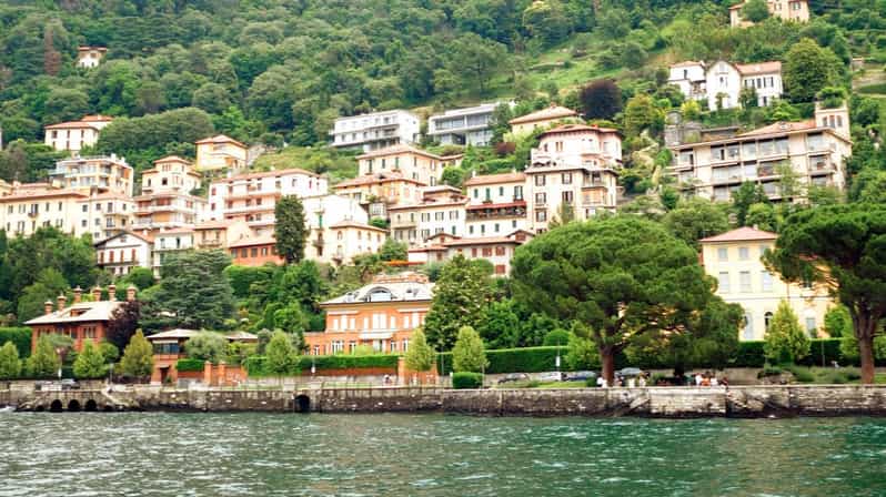 Como: Private Walking Tour with Charming Lakeside Aperitif