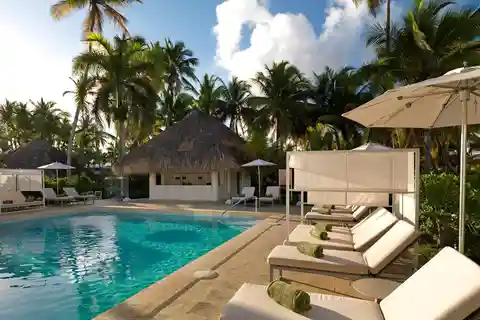 Private Transfer from Melia Punta Cana Beach to SDQ