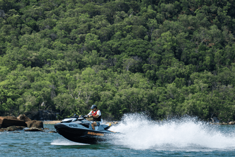 Cairns: 1.5 Hour Jet Ski Coastline Tour