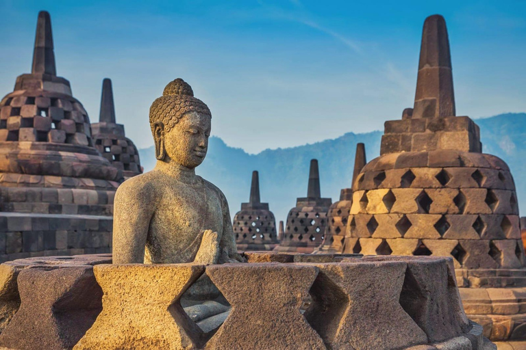 Yogyakarta: Borobudur climb-up guarantee & Prambanan temple Sharing: Borobudur climb-up guarantee & Prambanan temple