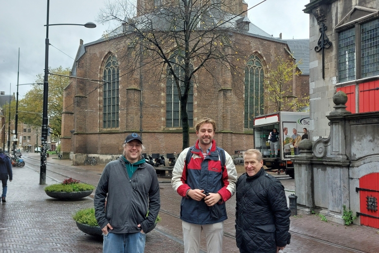 Discover The Hague with a private local guide English language