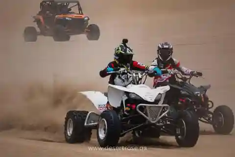 Doha: Safari nel deserto, Quad Bike, Giro in cammello e Sandboarding