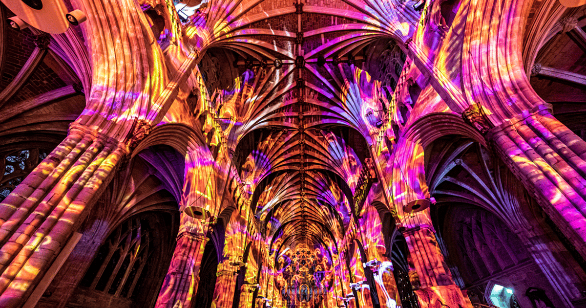 Bath Abbey: Luxmuralis Shine On | GetYourGuide