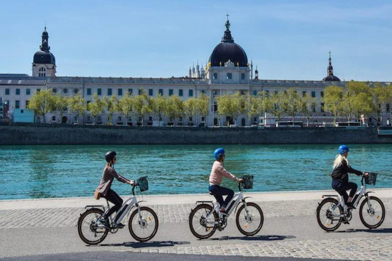 Lyon: Guided E-Bike Tour Lyon: Guided tour by electric bike