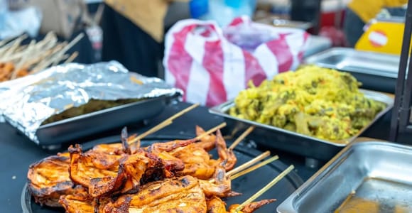 Chiang Mai: Best Street Food Tour With A Local Guide