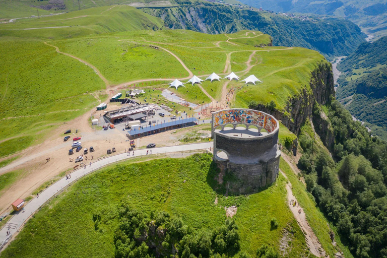 Private 4-Day Georgia Highlights: Wine, Mountains & Culture