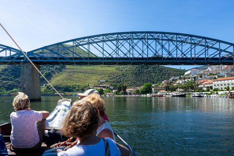 From Porto: Full-Day Douro Valley & Wine Tour with Lunch Douro Valley and Wine | Spanish Commentary