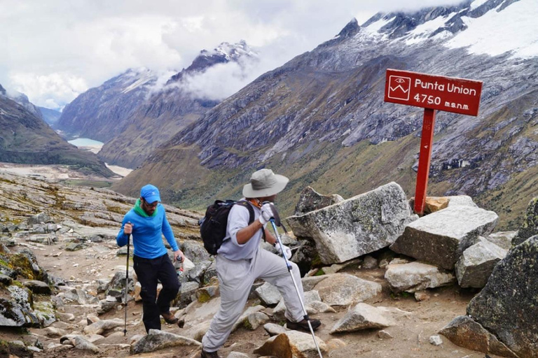 De Ancash: Trekking Santa Cruz - Llanganuco 4D/3N