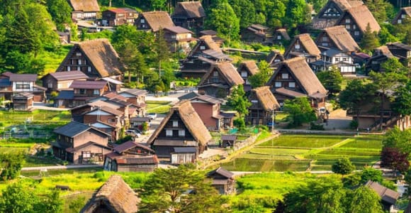 Hida Takayama, Shirakawa-go + Observatorium | Tagestour ab Nagoya