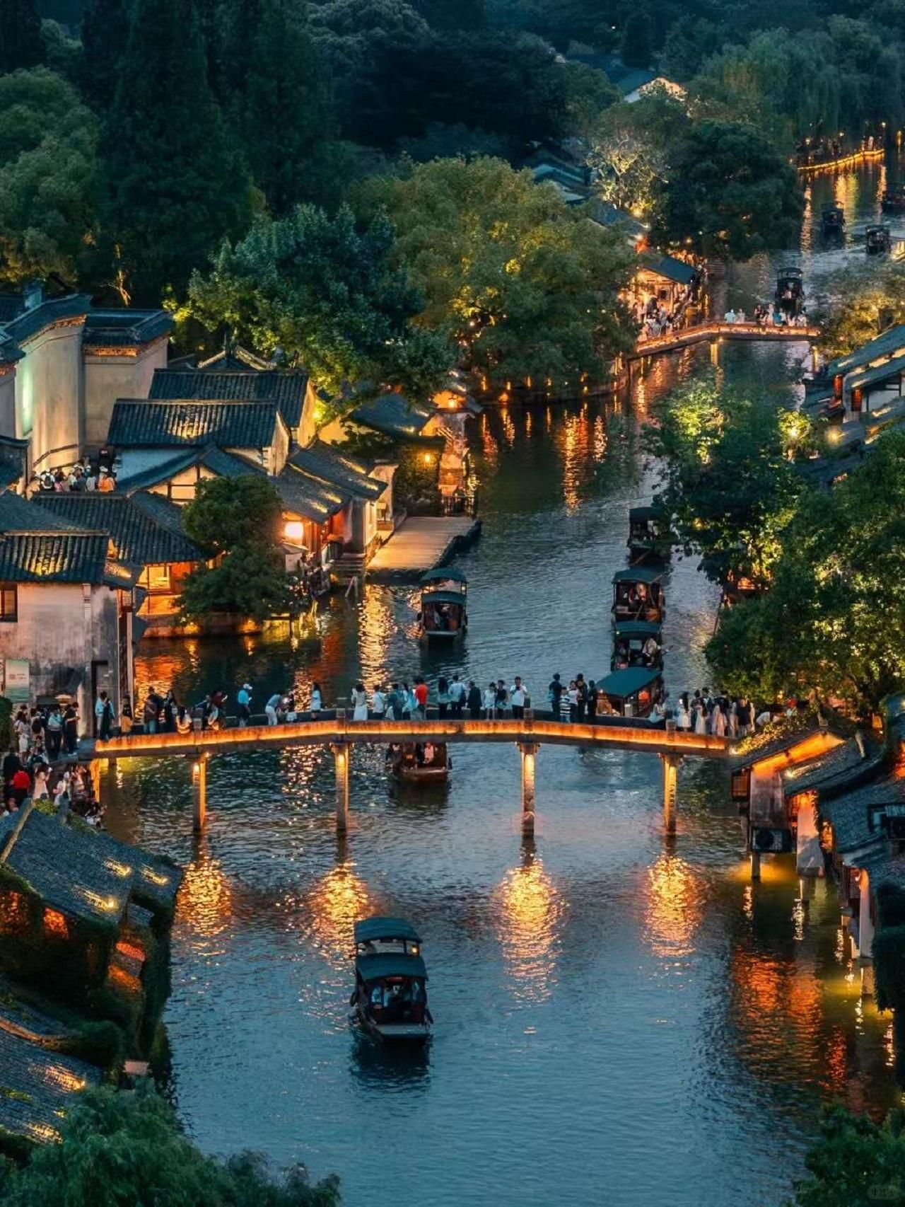Suzhou: Brückenarchitektur und Kanalrundfahrt