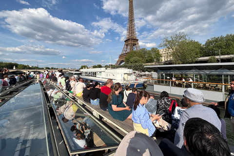 Paris: 1-Hour Seine Cruise departing from the Eiffel Tower