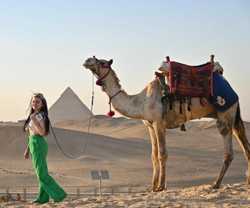Hurghada: Cairo Day Trip with Giza Pyramids, Sphinx & Museum