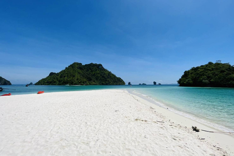 Krabi : Premium 4-Island Day Trip by Longtail Boat with Lunch (Excursion d&#039;une journée sur 4 îles en bateau à longue queue avec déjeuner)Voyage partagé