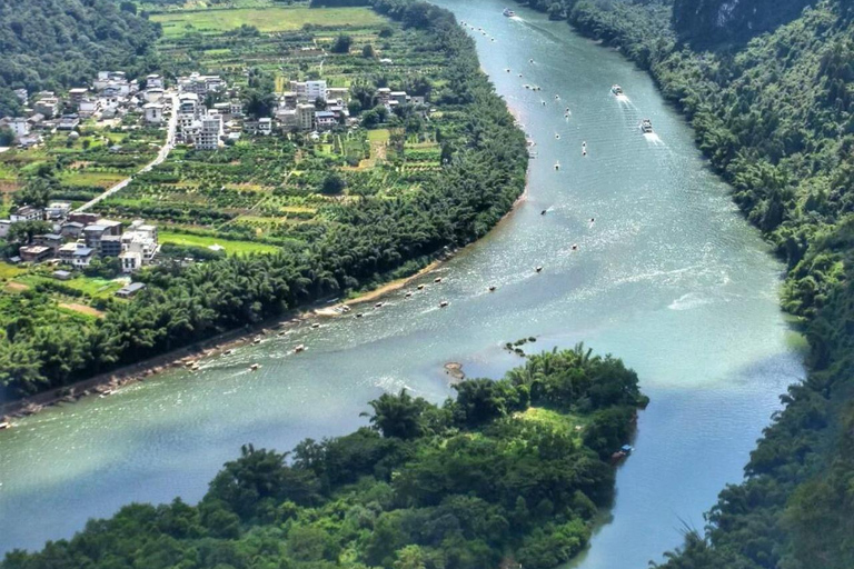 From Guilin: Li River Cruise, Yangshuo & Xianggong Hill Tour