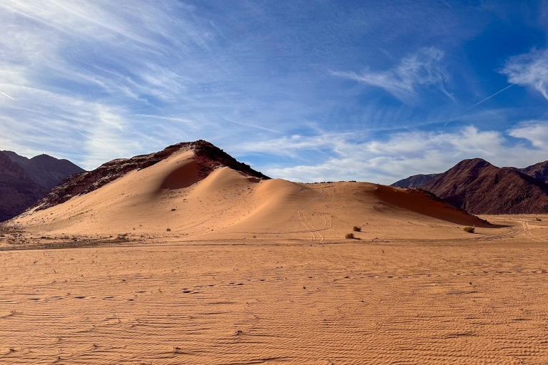 Les temps forts du WadiRum avec la Jeep + le désert blancPoints forts WadiRum + excursion dans le désert blanc - nuitée