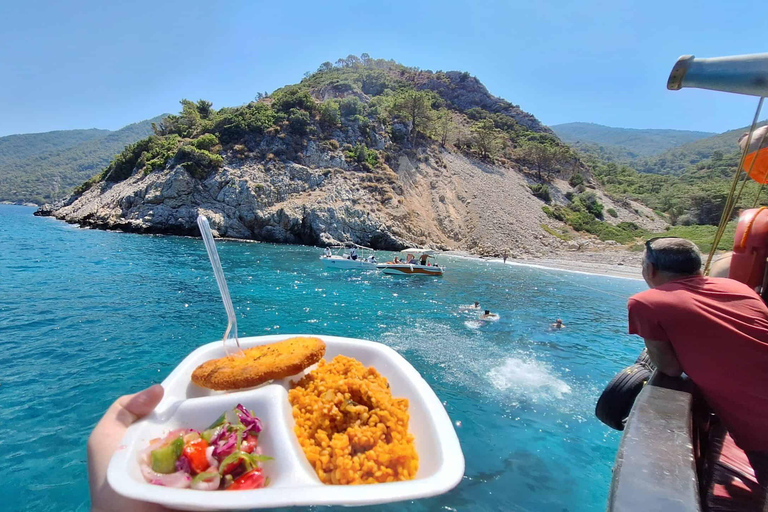 Kusadasi: Guzelcamli Boat Tour, Lunch & Foam Party