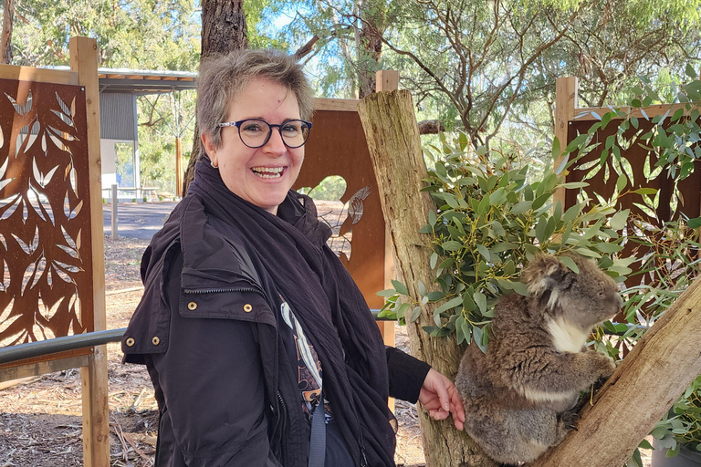 Adelaide: Premium Adelaide Hills Cleland and Hahndorf Tour