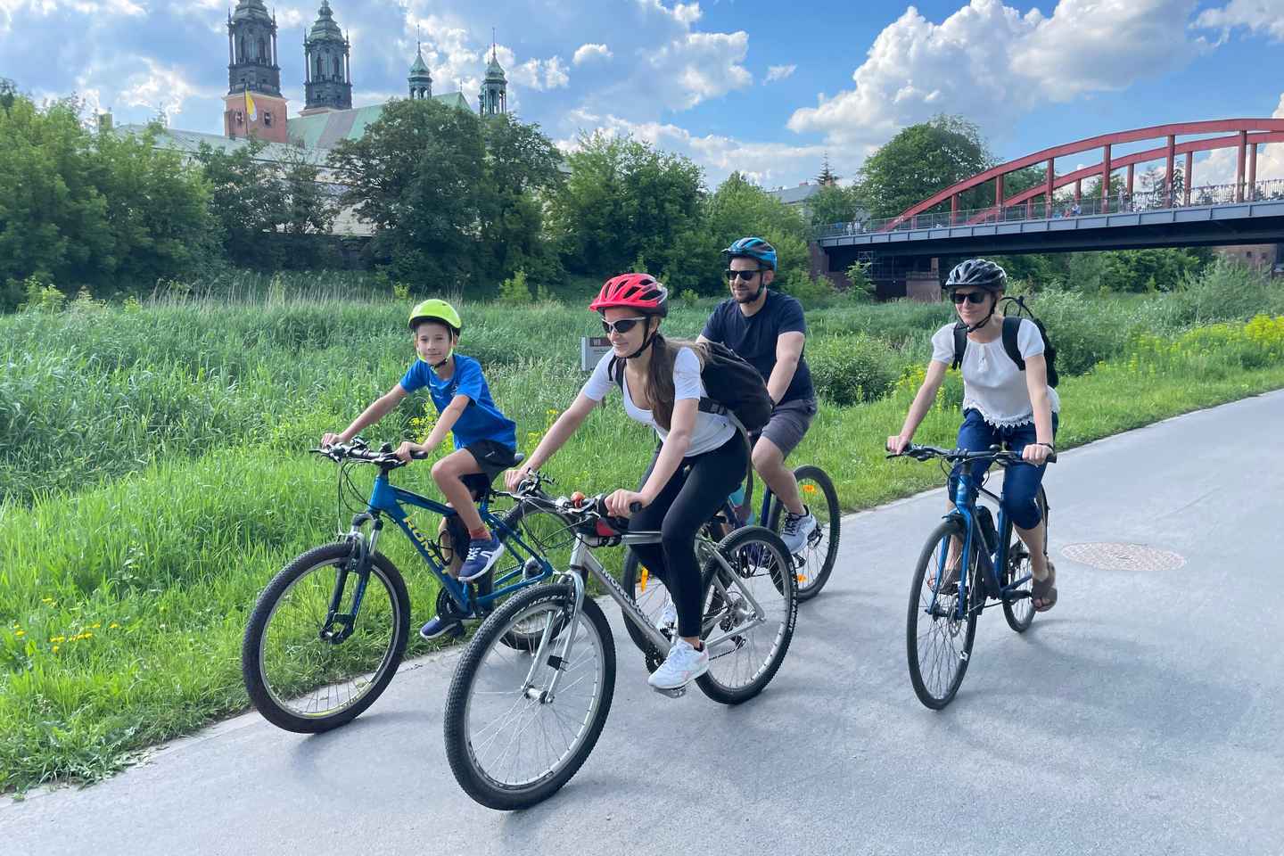 Poznań: Bike Tour of Top Highlights with a Local Guide