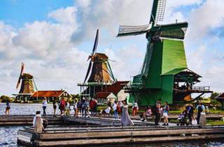 Amsterdam: Giethoorn und Zaanse Schans Windmühlen Tagestour