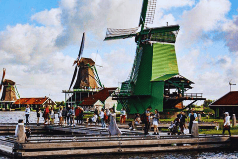 Amsterdã: Excursão de um dia aos moinhos de vento de Giethoorn e Zaanse SchansAmsterdã: excursão diurna aos moinhos de vento de Giethoorn e Zaanse Schans