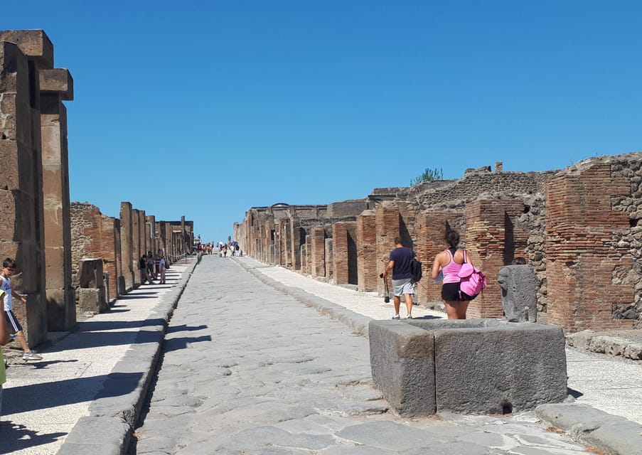 Pompeii Skip the line Shared group | GetYourGuide