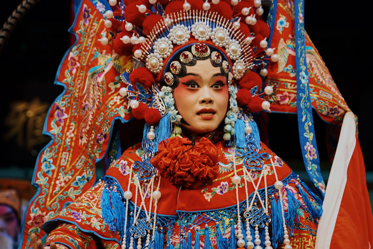Chengdu: Sichuan Opera Show Ticket - Shu Feng Ya Yun VIP Seat Ticket with Private Hotel Transfer (option A)