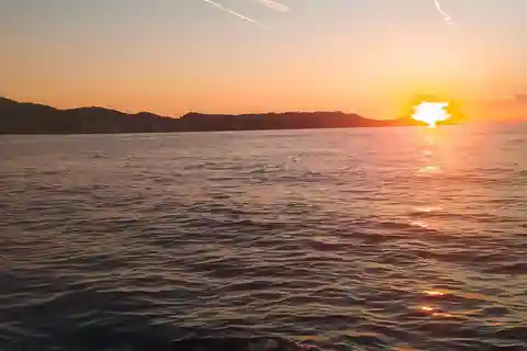 Zadar: Sunset panorama and Island hopping boat cruise