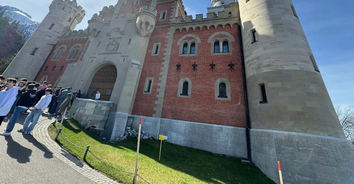 Afbeelding 4 van Kasteel Neuschwanstein: ticket met voorrangstoegang en audiogids