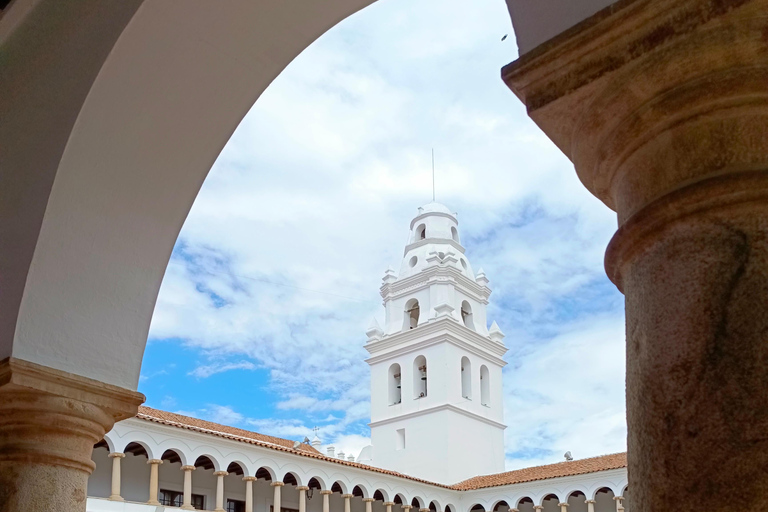 Sucre: City Highlights Walking Tour