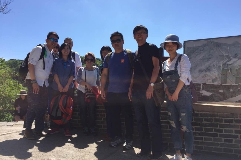 Peking: Mutianyu Große Mauer Kleingruppentour mit MittagessenPeking: Chinesische Mauer Mutianyu - Tour & Mittagessen