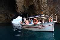 L'Estartit, viaje en barco a las islas Medes y las cuevas NP - Housity