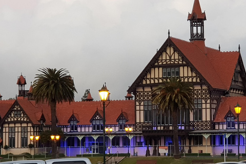 Desde Auckland:Baño de barro de Hell&#039;s Gate y excursión por los lugares más destacados de Rotorua