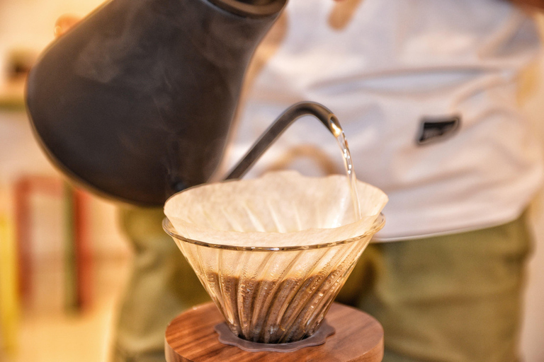 Cartagena: Coffee Tasting & Sunset Cruise with Cocktails