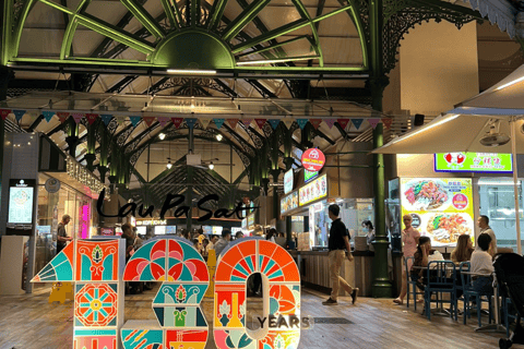 Tour noturno de assinatura: Passeio pela Marina com provas de comidaJunta-te ao grupo