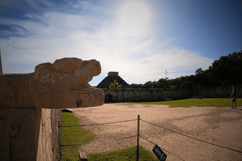 Valladolid: Chichen Itza + 2 Cenotes with Shared Transportation VALLADOLID: CHICHÉN ITZÁ + 2 CENOTES SHARED TRANSPORTATION