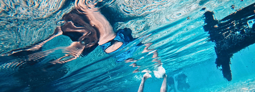 Pai : Source chaude de Sai Ngam, Pont de bambou et Village de Santichon