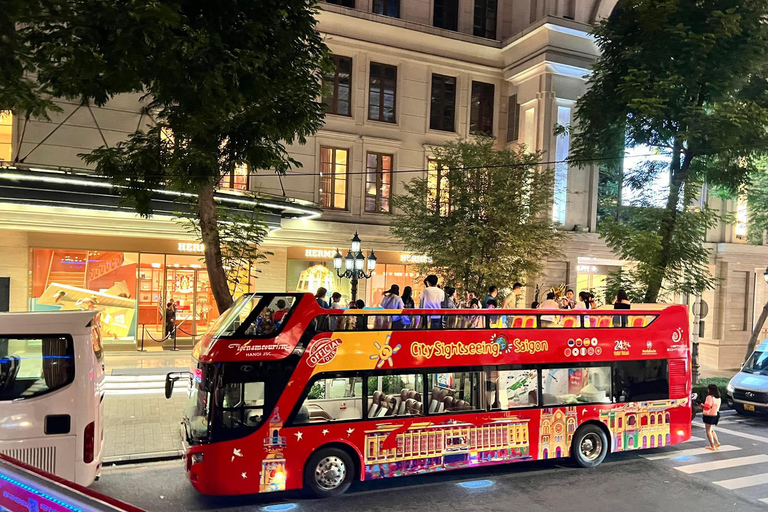 胡志明市观光巴士游（含水上木偶戏）