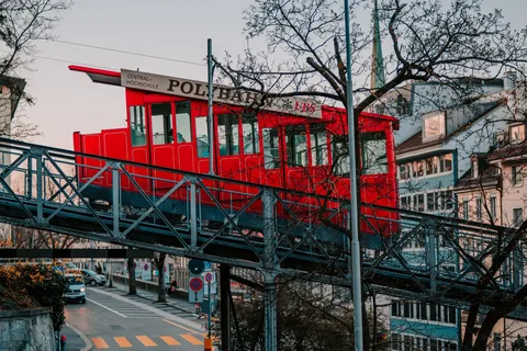 UBS Polybahn: linking Zürich Central and Zürich Polyterrasse