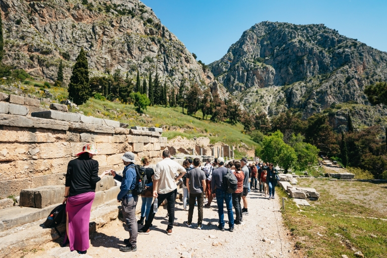 Athen: Delphi Tagesausflug mit Abholung & optionalem LunchTour auf Spanisch mit Mittagessen