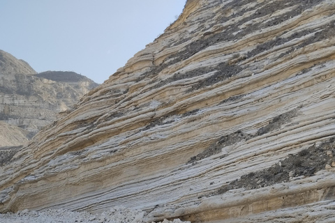 Salalah Secret Beach Tour with Dinner and Snacks