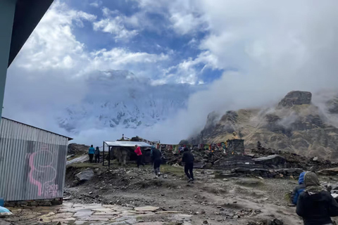 Pokhara: Annapurna base camp Trek with Female Guide