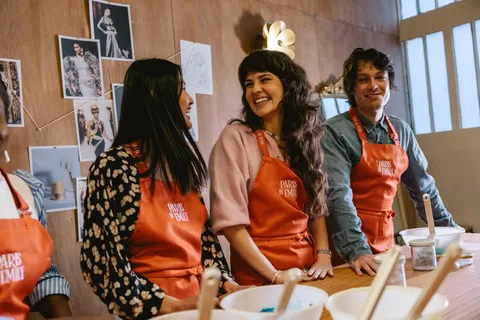 Taller oficial de elaboración de macarons de Emily en París