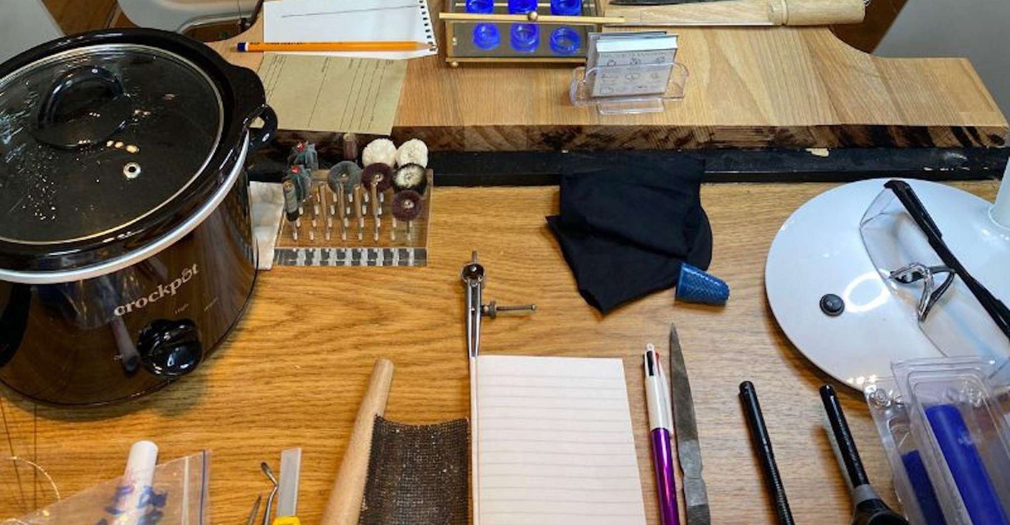 Carve a ring from Wax - Housity