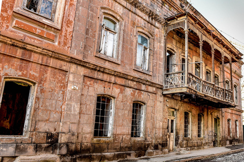 Gyumri: Private City Tour Option with guide