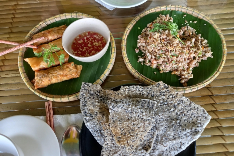 Excursion d'une demi-journée au village de Thanh Toan et cours de cuisine