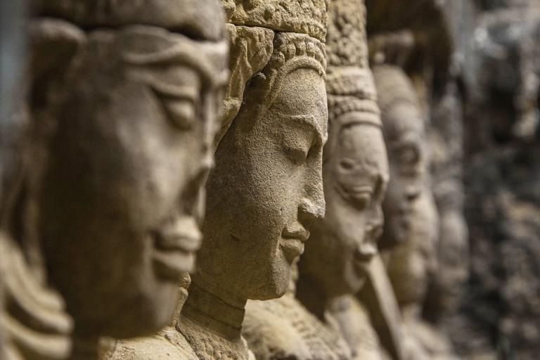 Siem Reap: Angkor Wat Driving Tour z lunchem