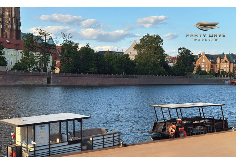 رحلة بحرية في الكريسماس في فروتسواف لمدة 45 دقيقة في المدينة القديمةرحلة بحرية في الكريسماس في فروت