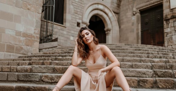 Barcelona: Gothic Quarter Cinematic Photoshoot and Guide